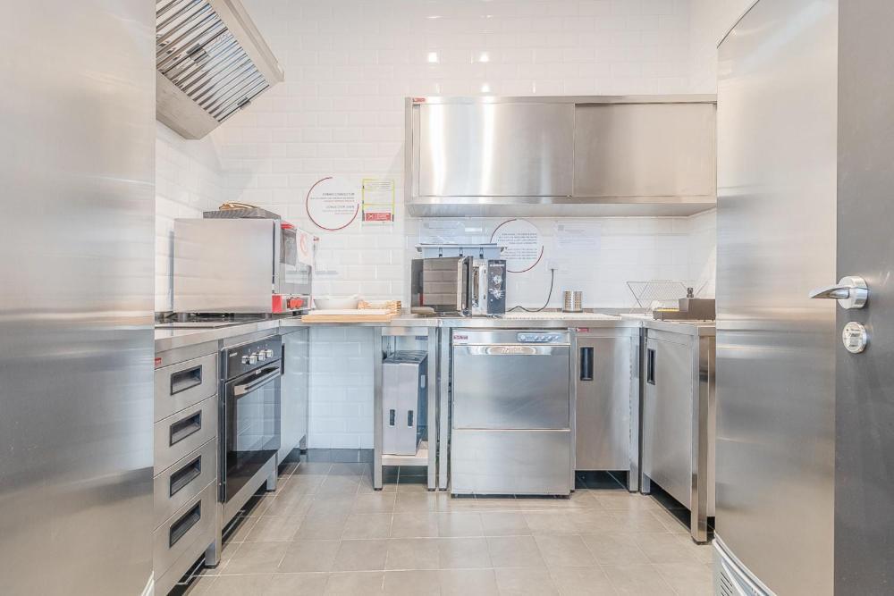 Be Intendente Hostel Lisbon